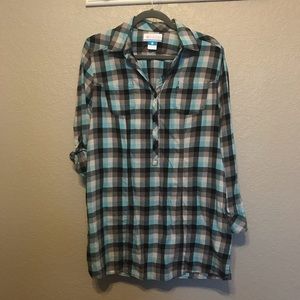 Columbia tunic top, black and blue checkered plaid